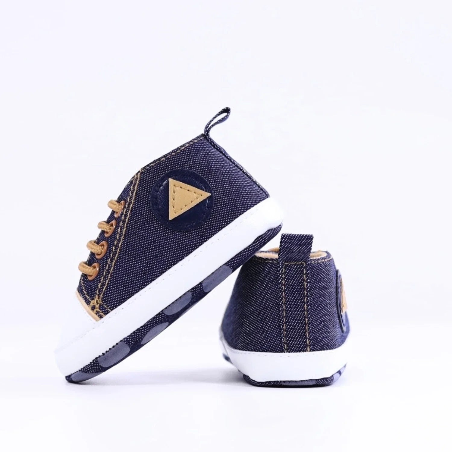 נעלי סניקרס- באדי