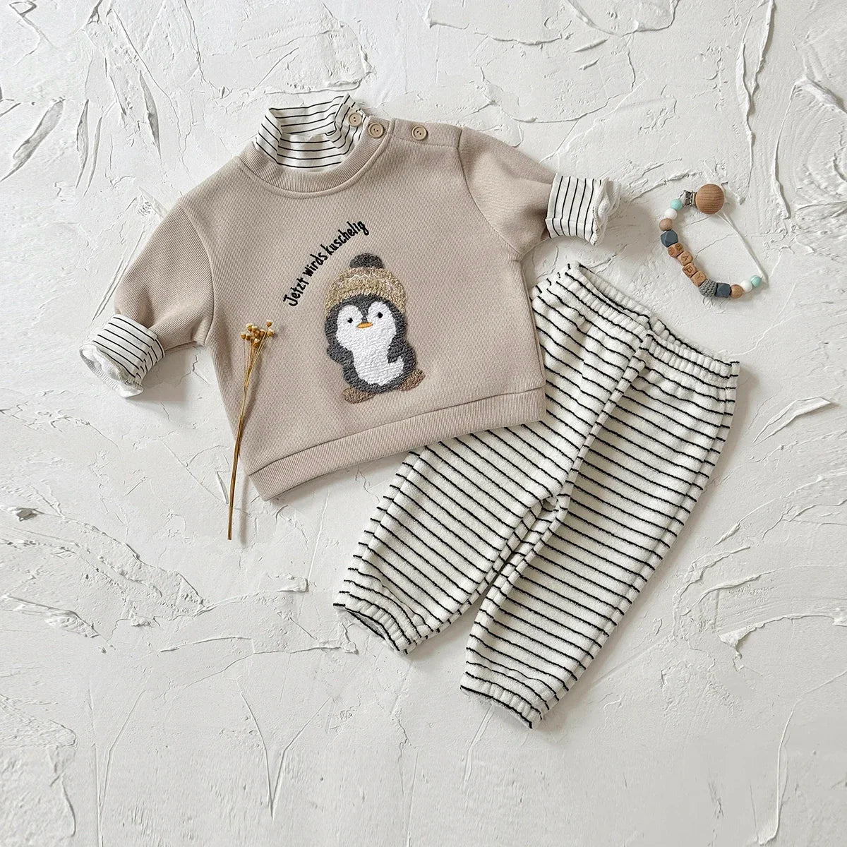 סט קפוצ'ון ומכנסיים- קלי