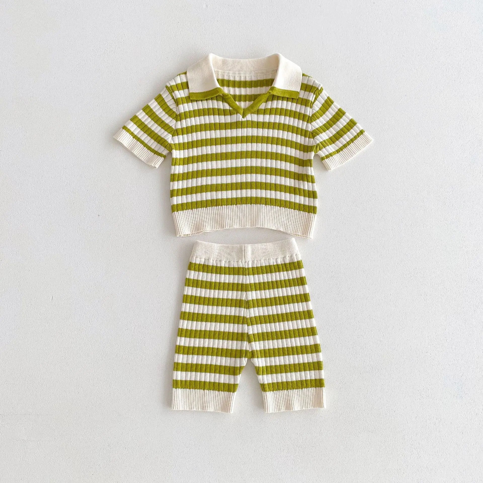 חליפת פסים אלגנט- קוני