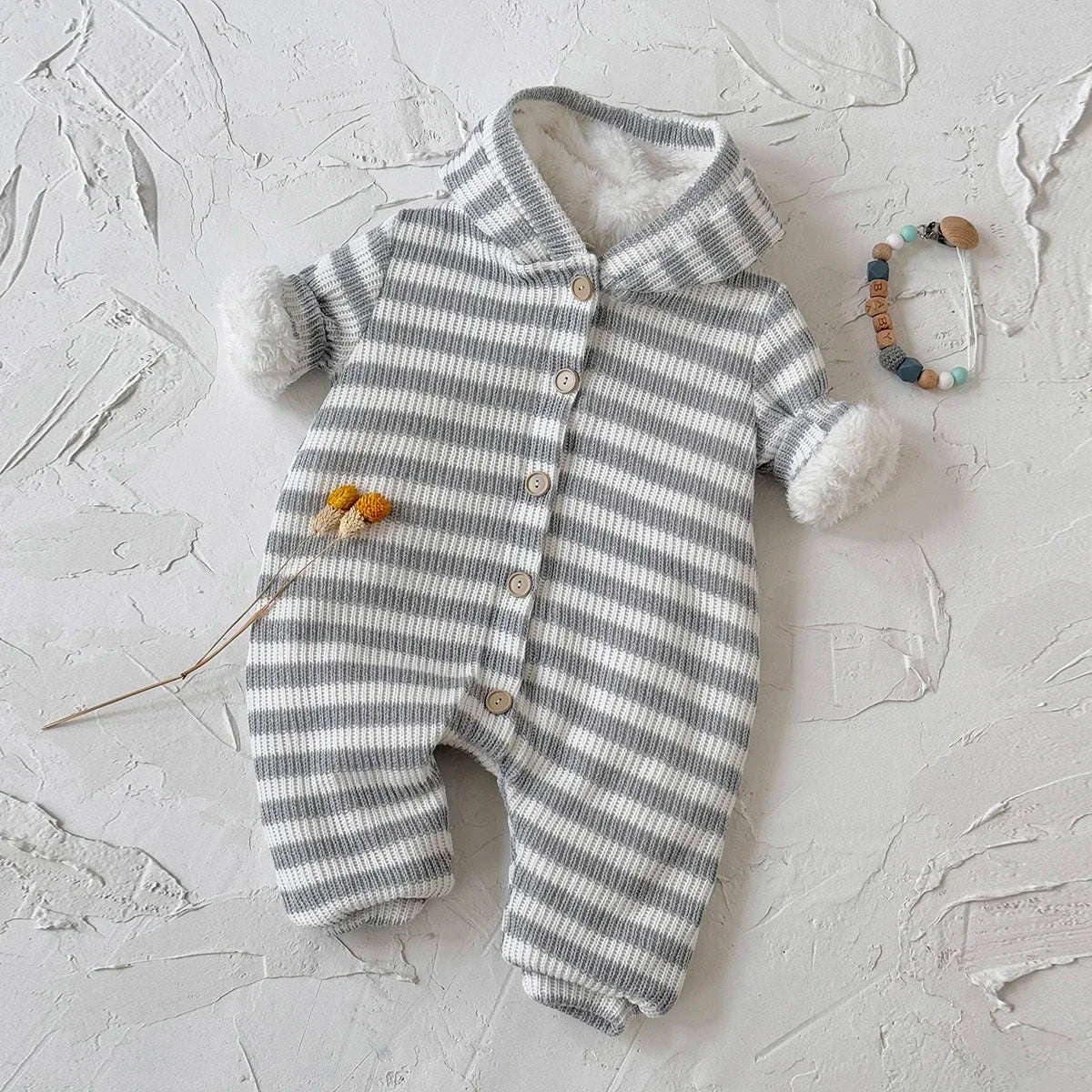 ג'אמפ-סוט פסים- אושר