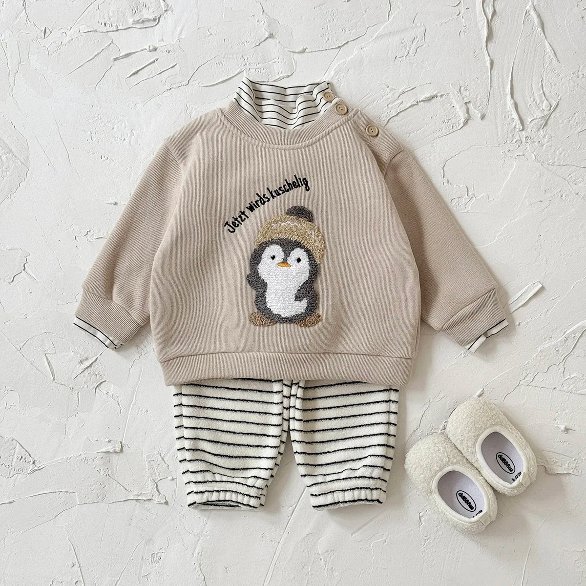 סט קפוצ'ון ומכנסיים- קלי